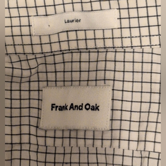 White Casual Button Down Shirt with Subtle Checkered Pattern - Picture 3 of 5